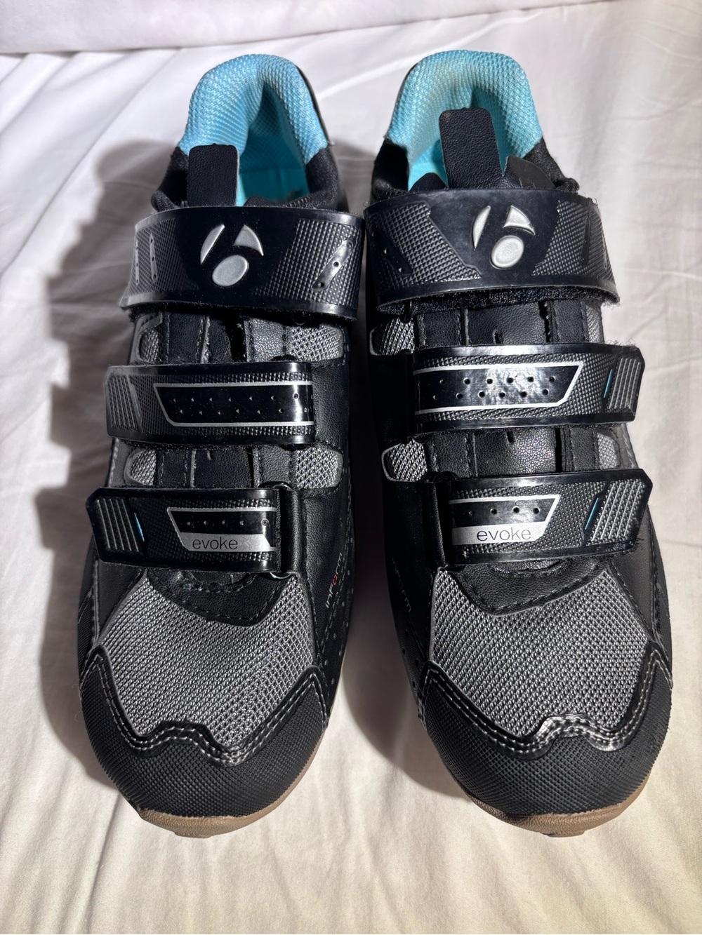 Women's Bontrager Spin / Mountain Bike Shoes (Size 6.5) - Cleats Included!